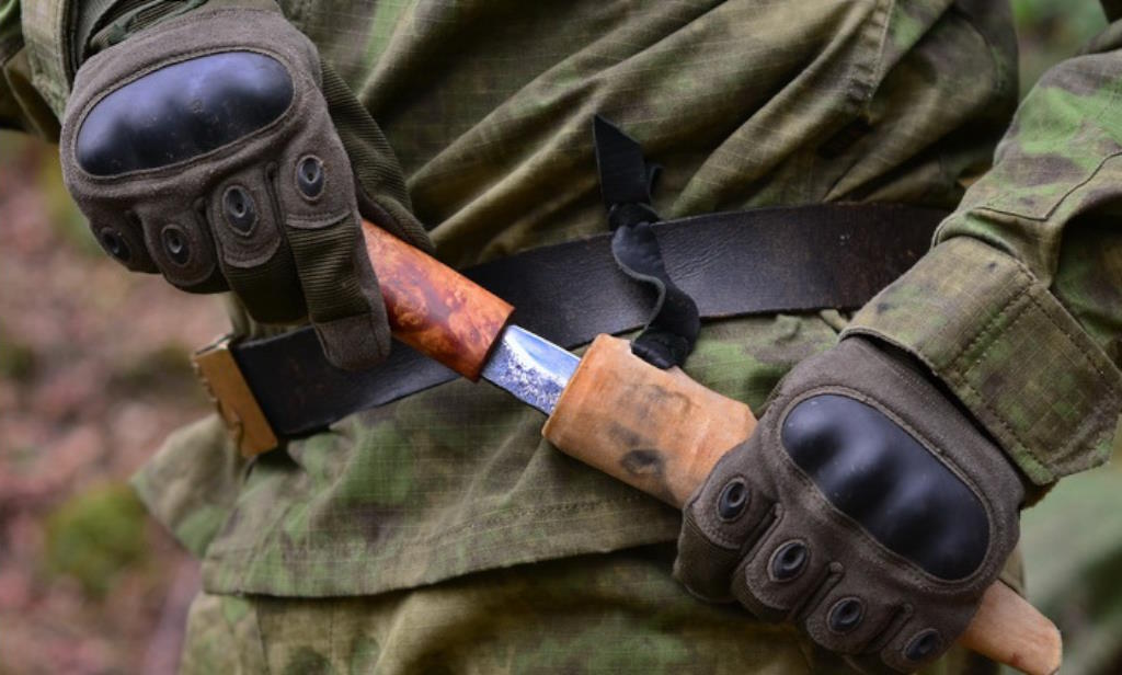 Холодное оружие на охоте: практическая роль ножа